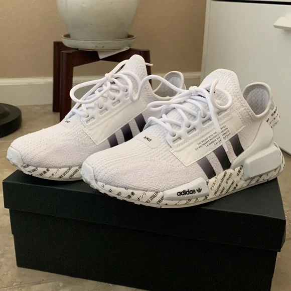 Adidas Shoe Adidas Nmds R1 V2 Adidas NMD R1 V2 In White,